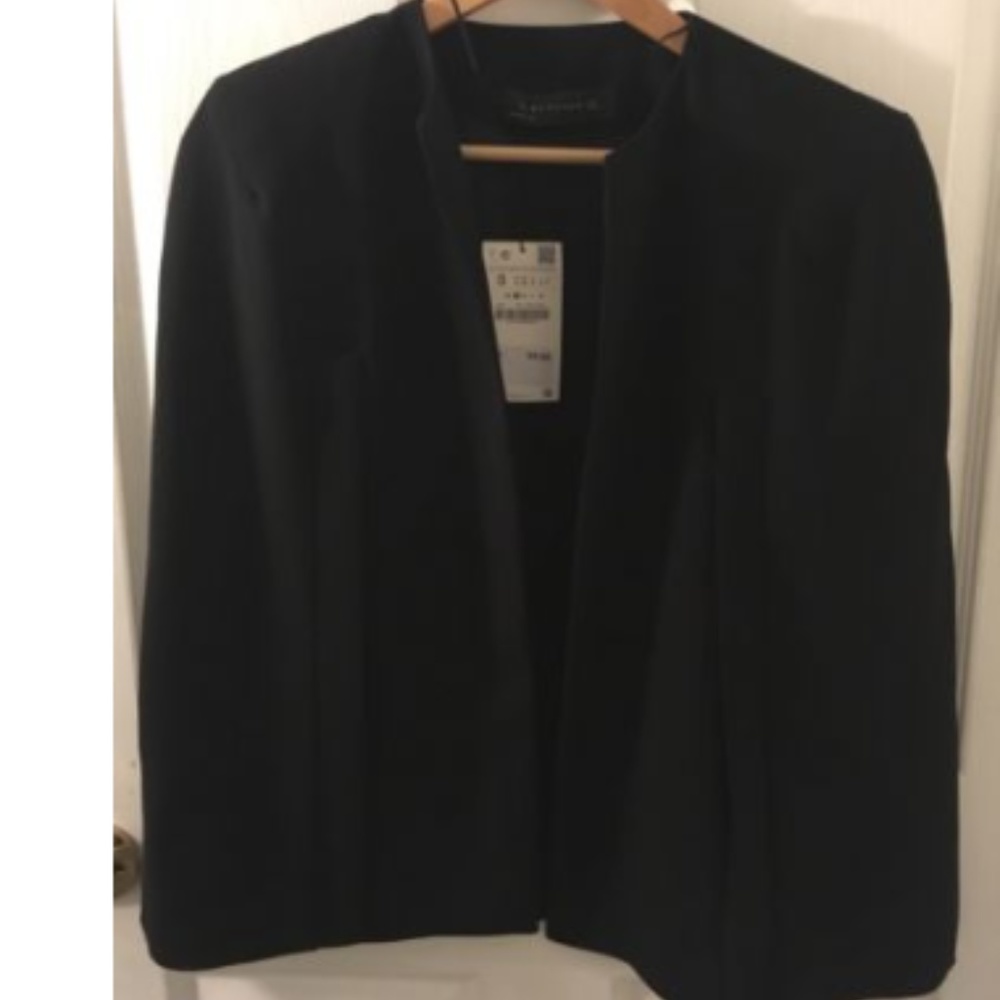 NWT Zara Woman Black cape S